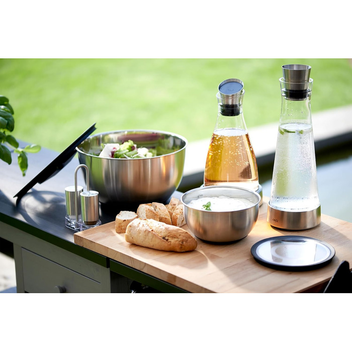 Emsa 505219 Flow Chilling Carafe | Elegant Design | Cooling performance for 4h | Cooling pad | Glass and stainless steel | Transparent | 1 Liter, 14 x 14 x 30 cm