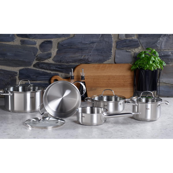 Каструля Fissler San Francisco 1,9 л з нержавіючої сталі, Ø16 см, з скляною кришкою, зливний край, мірна шкала, для індукції