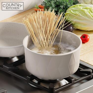 Набір посуду Country Kitchen 16 предметів з керамічним антипригарним покриттям, знімні дерев'яні ручки, для дому та кемпінгу, жаростійкий (кремовий)