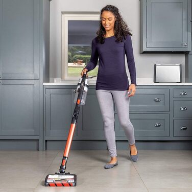 Бездротовий пилосос Shark IZ201EU з рушником, оранжевий: 40 хвилин роботи, Anti Hair Wrap, 0.7 л, 26x24.5x118 см