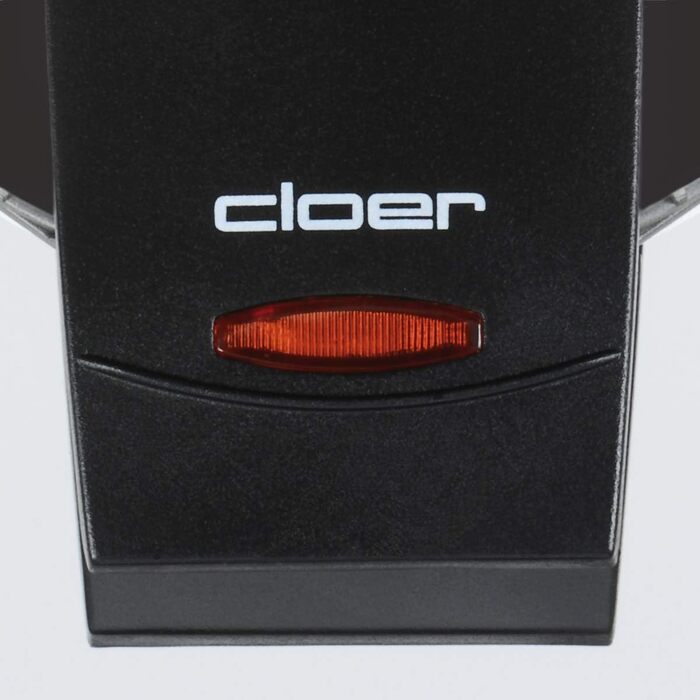 Вафельниця Cloer 1620 для класичних вафель у формі серця, 930 Вт, розмір вафелі 15,5 см, регулювання ступеня прожарювання, чорний колір