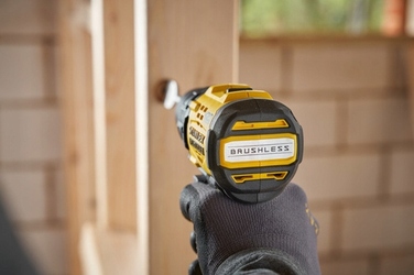 Дриль-шурупокрут без удару STANLEY 60Нм, 2 x 2.0Аг, TSTAK