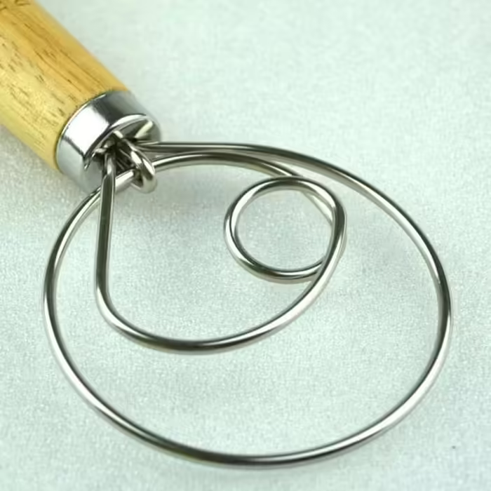 Hand Mixer Beaters 30.5 cm Stainless Steel and Wood Wire Whisk Kitchen Bread Mixer Wire Whisk Scraper for Bread, Pastry, Dumplings, and Pizza, 2-Piece Set Egg Beaters