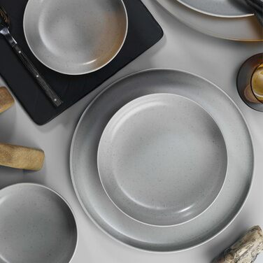 Набір посуду Kutahya Porselen (18 частин) – серія Modernes Porzellan, сірий колір. 12 елементів для 4 осіб: тарілки, супові тарілки, миски. Підходить для миття в посудомийній машині. Елегантний дизайн для щоденного використання та гостей.