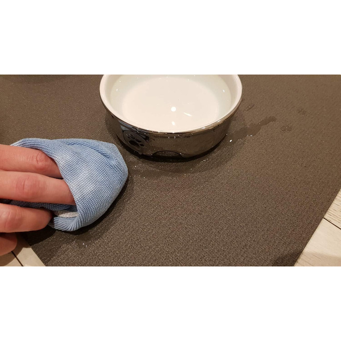 Підкладка під миску SanoZoo для котів (40x60 см, фіолетова) – екологічна, Made in Germany