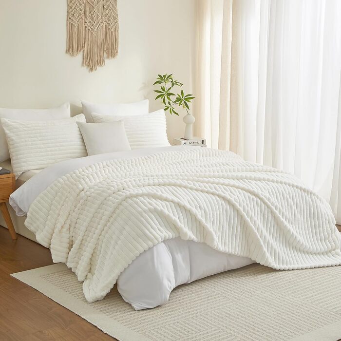 Плюшевий м'який плед Luofanfei 180x200 см, салатовий, велюровий, з ефектом бульбашок, теплий, з флісу, для ліжка, дивана, кімнати