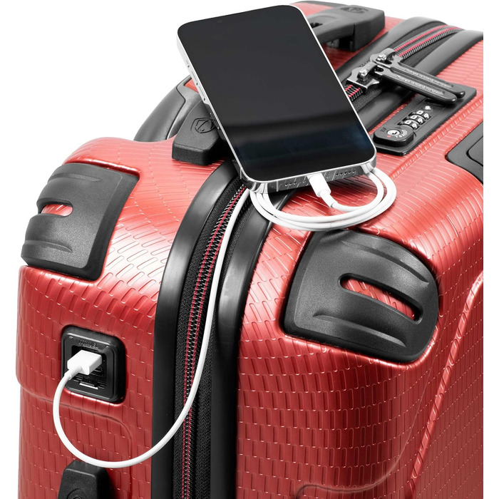 Чемодан на колесах Traveler's Choice Maxporter II з полікарбонату, 22 дюйми, темно-зелений