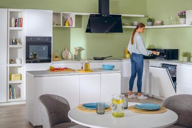 Мікрохвильова піч з грилем Candy CMGA25TNDB, 900 Вт, гриль 1000 Вт, 25 л, чорна