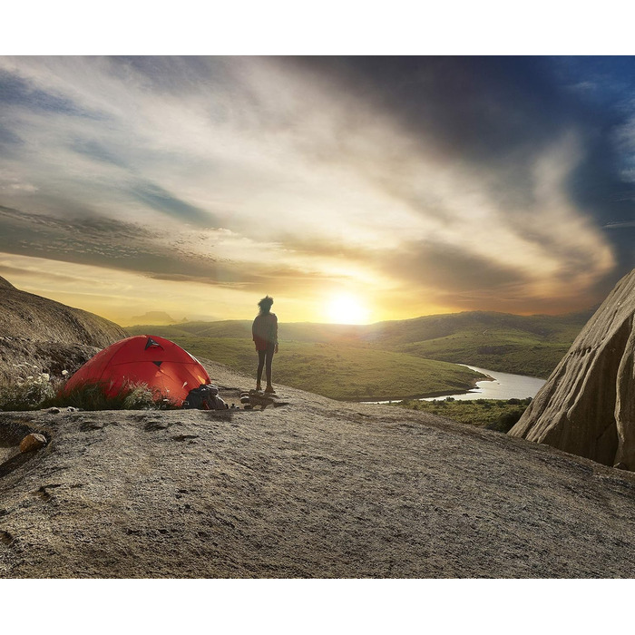 Garmin Instinct - водонепроникний GPS-годинник зі спортивними та фітнес-функціями. Вимірювання частоти серцевих скорочень на зап'ясті, фітнес-трекер та сповіщення зі смартфона. Різні моделі (Instinct Solar, Lila)