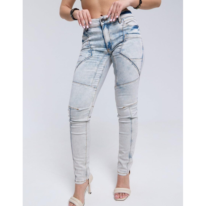 Джинси жіночі Cipo & Baxx Eisblau з ефектом потертості та дірками, розмір 28W/34L