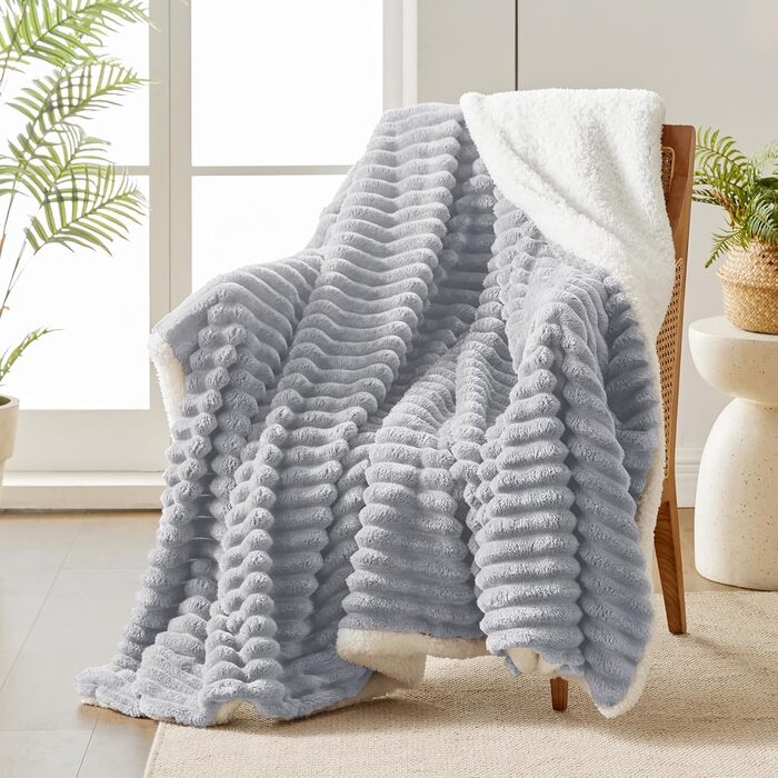 Плед Sherpa WAVVE: теплий, м'який, великий (150x200 см)