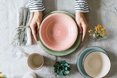 MÄSER 931495 Bel Tempo II, 12-piece tableware set for 6 people with a modern vintage look, hand-painted, pink, stoneware.