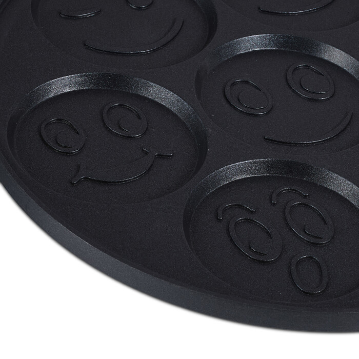 Relaxdays Pancake Pan with Faces