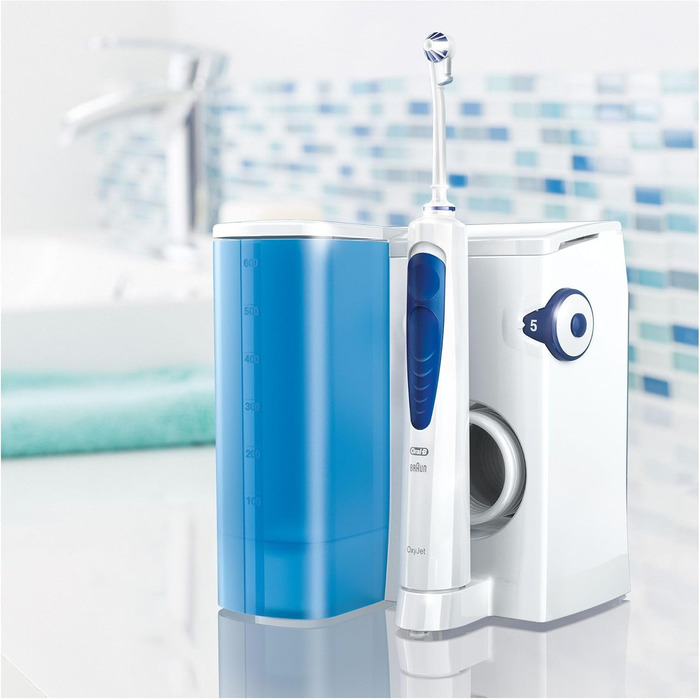 Система очищення Oral-B OxyJet з мікро-пухирцевою технологією, 4 насадки, білий, синій