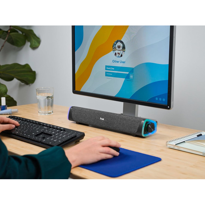 Комп'ютерна акустика Trust Orada USB 2.0, 12W (6W RMS), чорна, з AUX, для ПК, ноутбука, Mac (Саундбар)