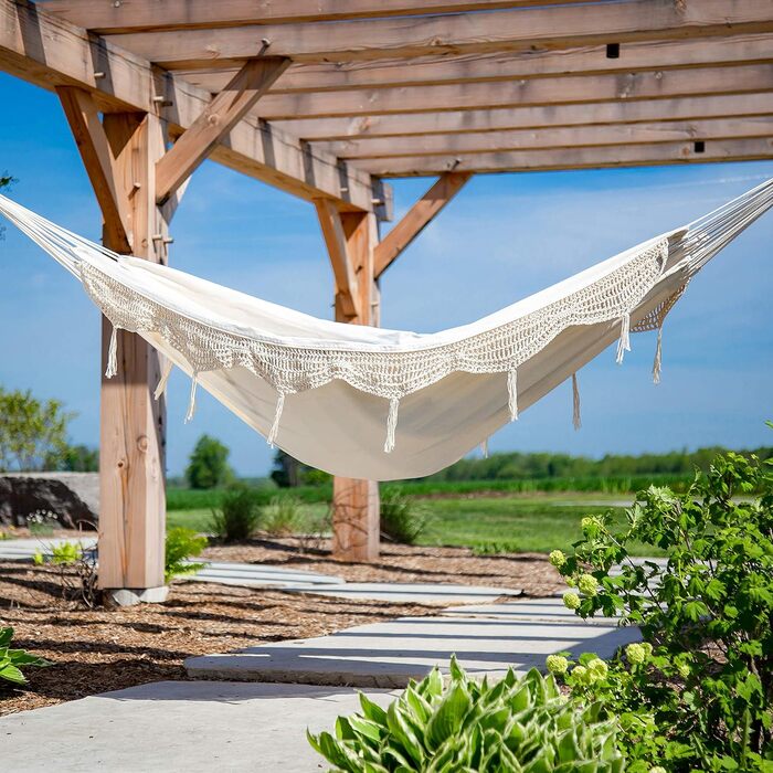 Vivere Double Cotton Hammock in Brazilian Style with Polyester End Loops, Weight Capacity 204 kg (Tropical) (Nature)