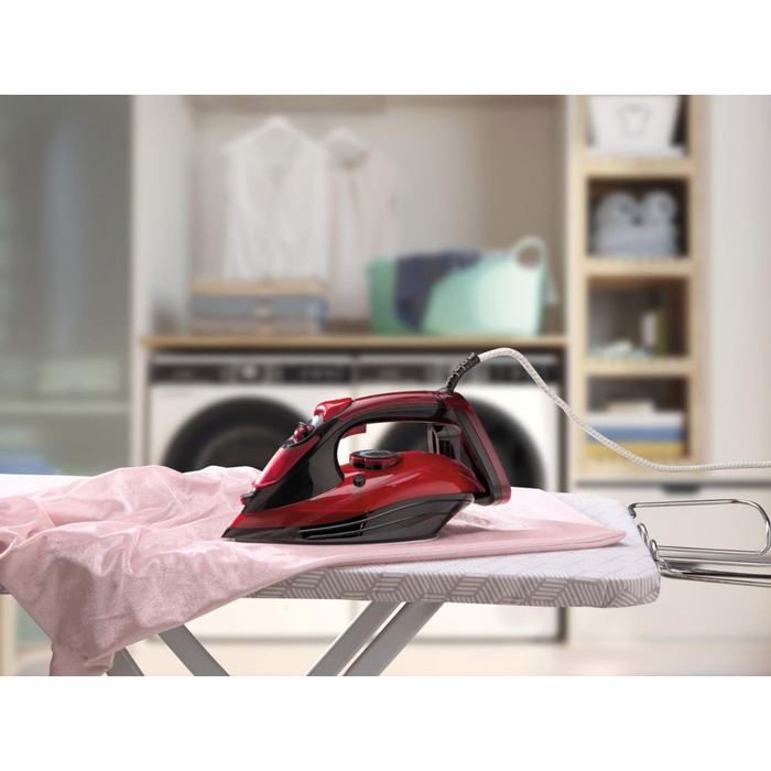 Праска Gorenje SIH2800BF 2800 Вт, керамічна підошва, автоматичне вимкнення