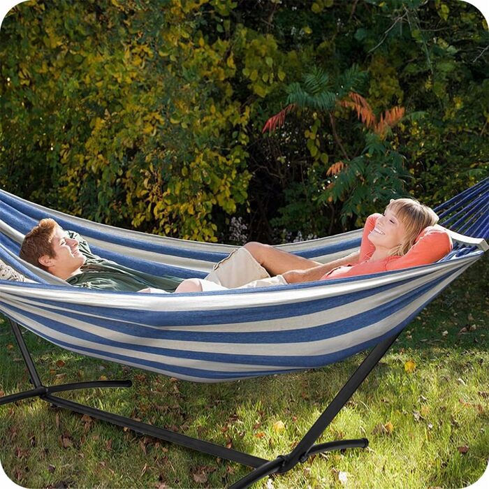 Гамак KRUMAD 260 см, до 250 кг, вуличний, бавовна-поліестер, з дерев'яними розпірками та сумкою (синьо-білий, з каркасом)