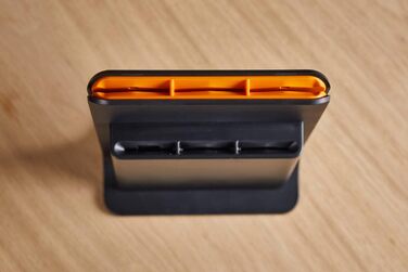 Набір ножів Fiskars Functional Form: блок з 5 ножами (овочевий, для томатів, Santoku, кухонний, для хліба), пластик, чорний