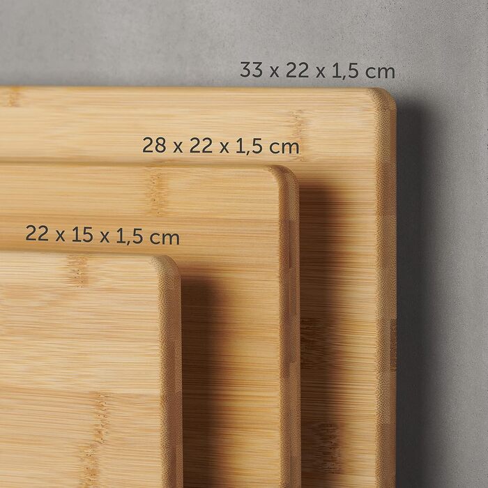 Blumtal Bamboo Cutting Board Carlota 3-Piece Set - Chopping board with a hole for hanging, kitchen helper made of 100% bamboo with silicone feet.