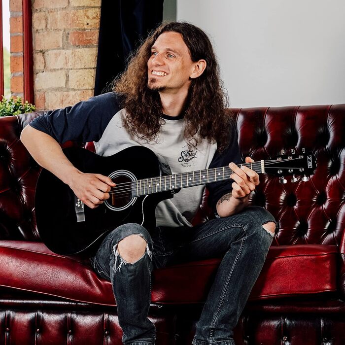 Акустична гітара 3rd Avenue 4/4 з вирізом, для початківців – набір з чохлом, ремінком, медіатором та запасними струнами. Безкоштовні уроки на 6 місяців. Колір: Натуральний (Чорний).