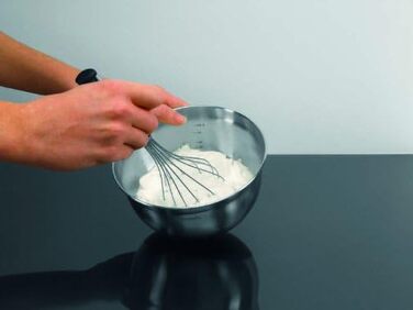 Миска Brabantia для перемішування, 1.0 л, нержавіюча сталь з термостійким силіконовим дном