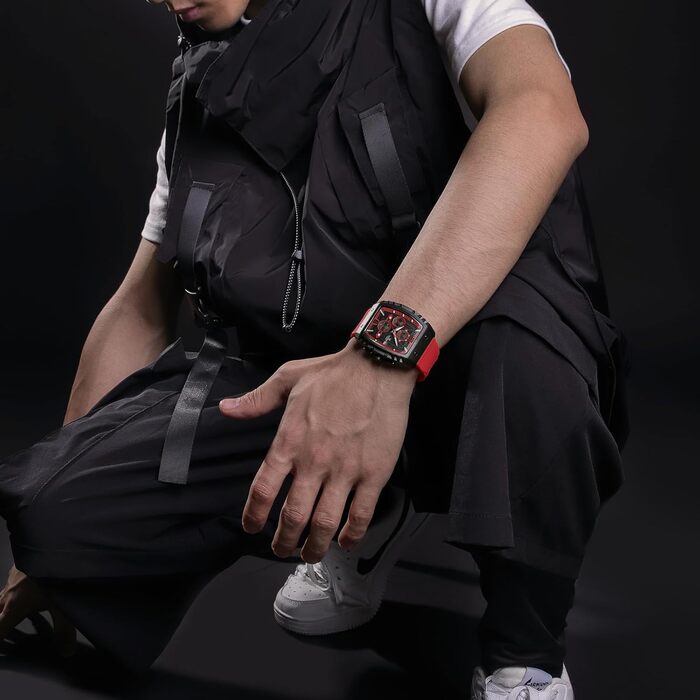 Чоловічий кварцовий годинник Naviforce з автом. датою та індикатором тижня, аналоговий, чорний+червоний+червоний