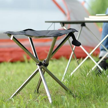 Складний стілець для кемпінгу Azarxis - портативний, легкий, для риболовлі, піших прогулянок, відпочинку на природі та барбекю, з сумкою (01 Чорний - L)