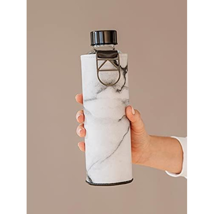 EQUA large drinking bottle with faux leather sleeve, 750 ml, made of borosilicate glass, BPA-free and leak-proof. (Grey/White)