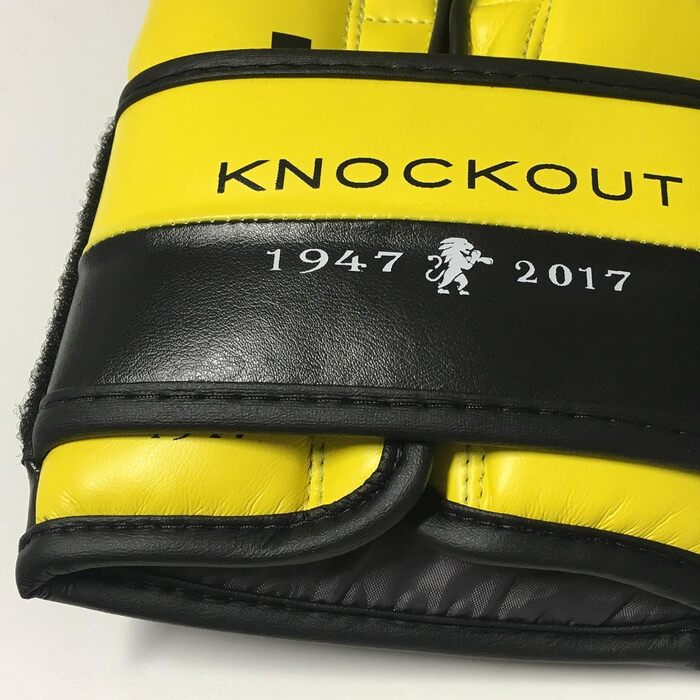 Боксерські рукавички Leone 1947 Knockout, жовті, розмір 10 (унісекс)