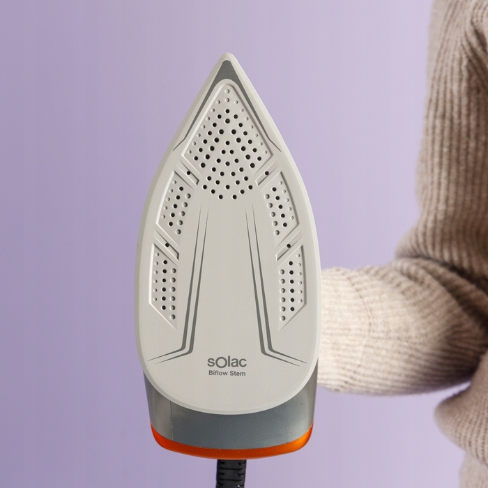 Парогенератор Solac з керамічною підошвою, 3000 Вт, 1500 мл
