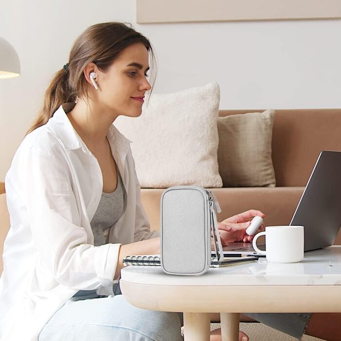 Органайзер для кабелів та аксесуарів для подорожей, сірий. Універсальний кейс для кабелів, power bank та інших гаджетів