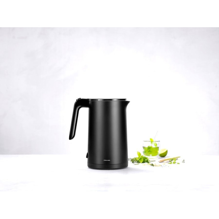 ZWILLING ENFINIGY Kettle with Stainless Steel Scale Filter & Overheat Protection, Cordless, 1850 Watts, 1.5 Liters, Black
