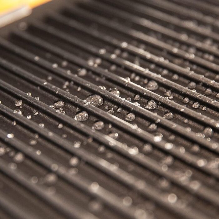 Cecotec Electric Table Grill Rock'nGrill Dual. 2000 W, independent temperature control on each plate, removable and non-stick coated plates, opens 180º