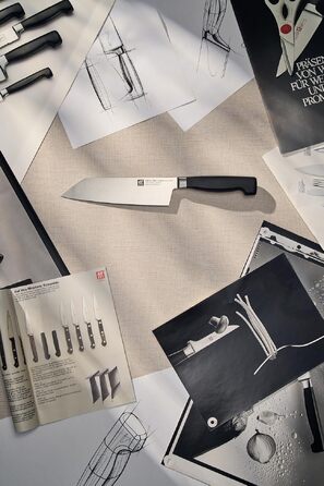 Кухонний ніж Сантоку ZWILLING Professional S, нержавіюча сталь, 17 см, чорний