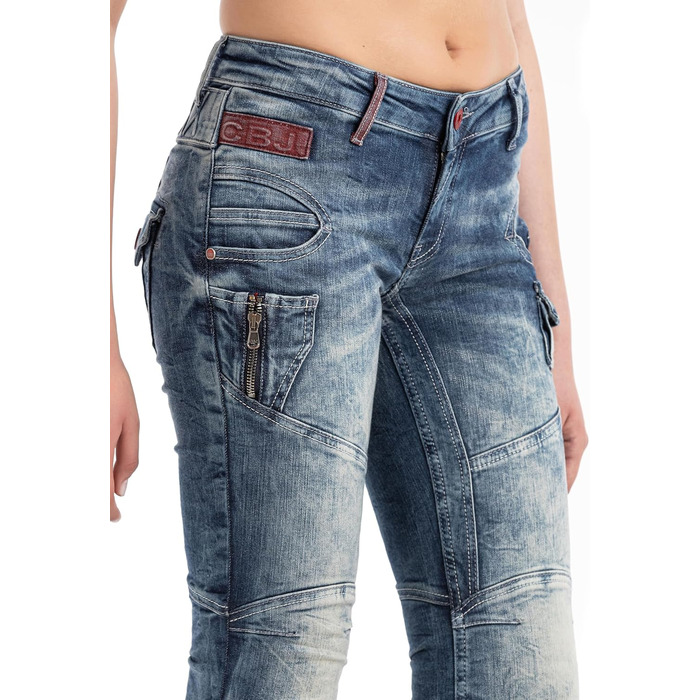 Джинси жіночі Cipo & Baxx з ефектом потертості та дір, блакитні 30W/32L