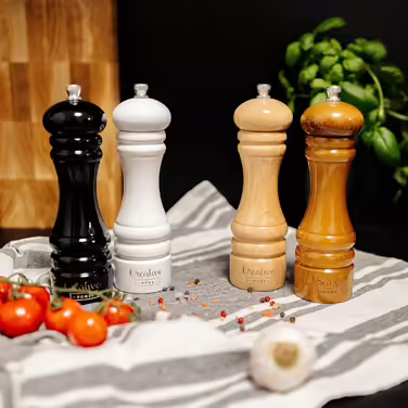 Набір дерев'яних млинів для солі та перцю Creative Home, білий і чорний, 18 см, ручний механізм, з міні-совочком – ідеально для кухні