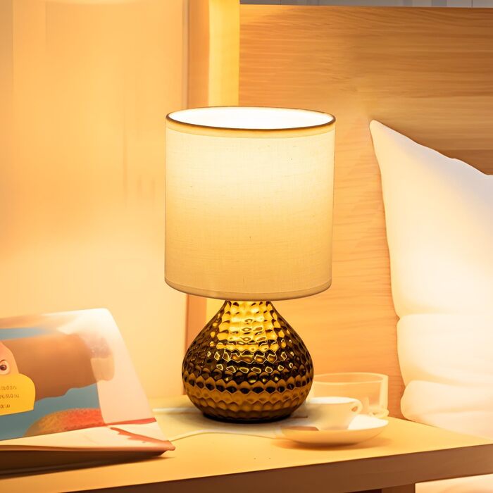 Лампа настільна Aigostar керамічна, вінтажна з абажуром з тканини, патрон E14, max.40W, сучасна, нічник для спальні, вітальні, офісу (без лампочки) - H235mm, золото - H23.5cm