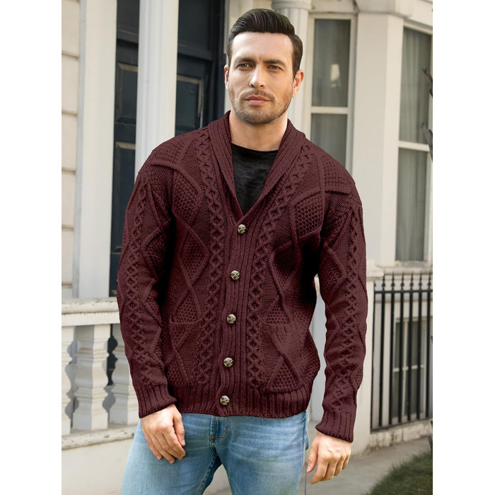 Чоловіча в'язана жилетка Comdecevis з коміром-шарфом, рельєфним в'язанням, ґудзиками, довгими рукавами, кишенями, темно-бордовий (3XL)