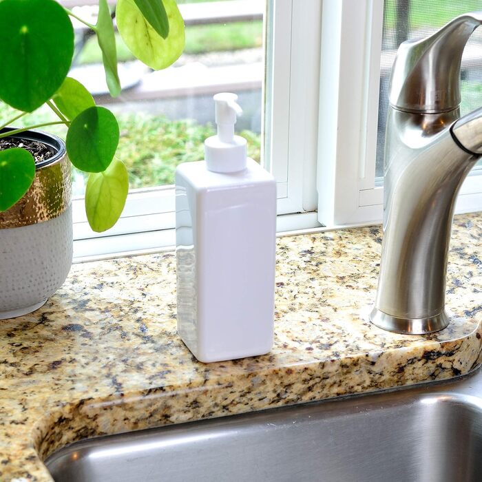 Набір Youngever 5 шт. по 500 мл: флакони-помпи для шампуню, мила, лосьйонів. Багаторазові диспенсери з пластику. Білий колір.