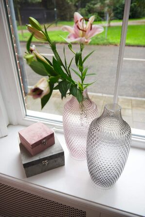 Ваза для квітів Leonardo Poesia, ручної роботи, сіра, скляна, 30 см, з рельєфним декором