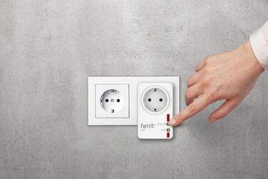 Розумна розетка FRITZ!DECT 200 для дому - керування та економія енергії