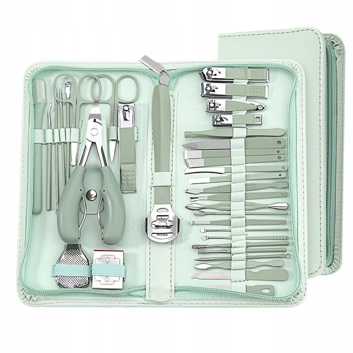 Набір для манікюру та педикюру: кусачки для нігтів у подарунковому футлярі