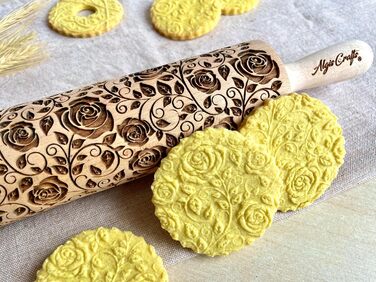 Дерев'яна качалка з гравіюванням троянд DAMASCUS ROSEN для тіста, випічки, декорована квітами, Algis Crafts
