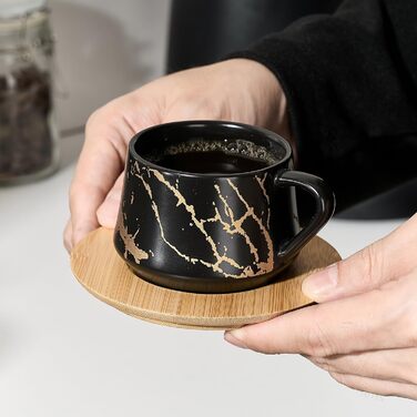 Набір кавових чашок з блюдцями LUKA, 6 шт., 118 мл, порцеляна, для еспресо, лате, кави, мокко, чаю, смугастий дизайн, білий та чорний колір