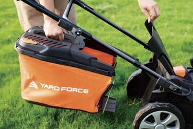 Акумуляторна газонокосарка Yard Force LMC40A 2x20V