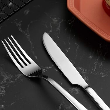 WUJO Cutlery Set, Stainless Steel Cutlery, 16-Piece Silver Cutlery Set including Knife, Fork, Spoon, Teaspoon, Dining Set for 4 People, Mirror Polished, Dishwasher Safe
