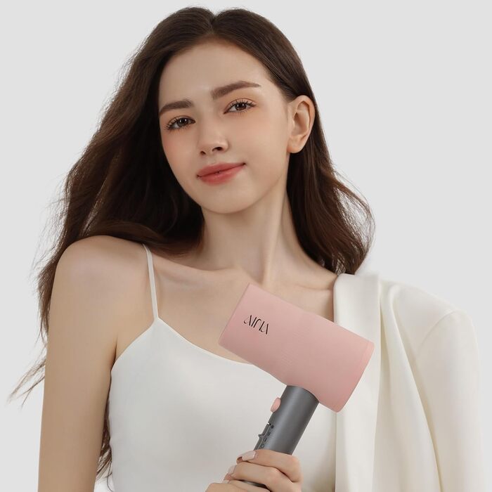 Фен AINA з дифузором: Іонська технологія, керамічне покриття, Cold Shot, 230V