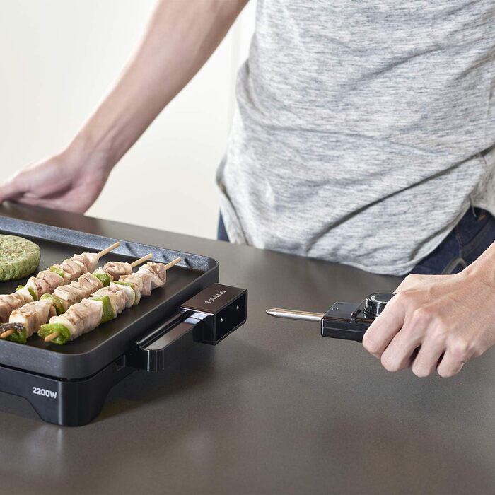 Тaurus Steakmax 2200 – гриль-плита з антипригарним покриттям, без PFOA, 2200 Вт, велика поверхня 49 x 27 см, легке очищення, збірна миска для жиру, протиковзкі ніжки, Чорний колір