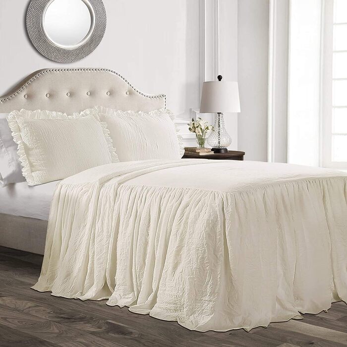 Lush Decor bedspread with ruffled skirt, polyester, ivory, Queen Queen Ivory